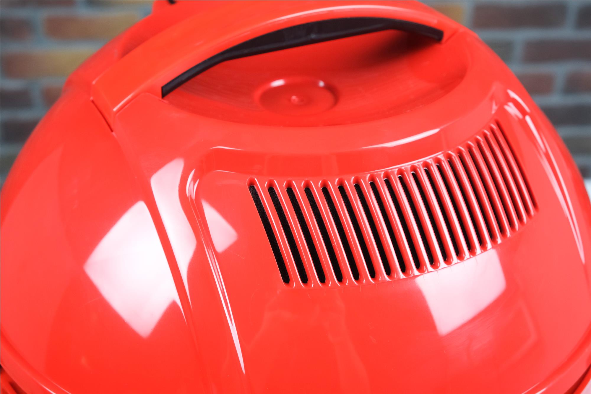 Wet and Dry Vacuum Cleaner