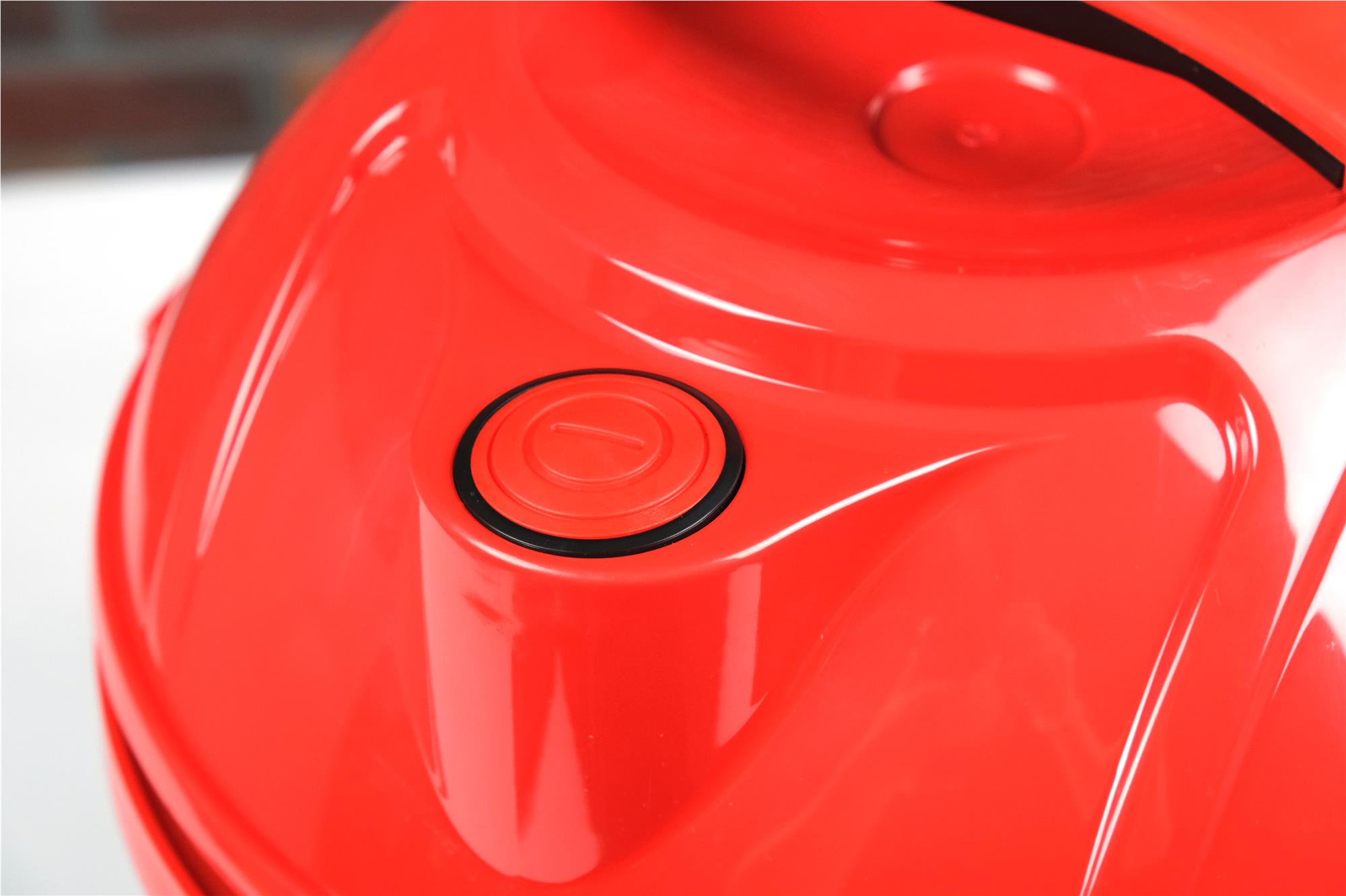 Wet and Dry Vacuum Cleaner