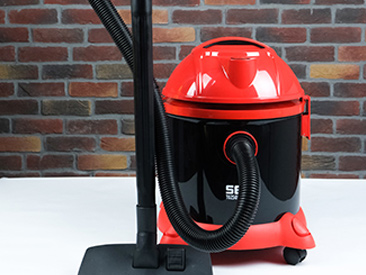 Wet and Dry Vacuum Cleaner